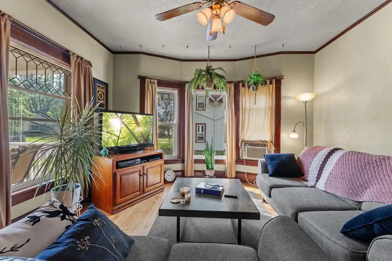 Photo 2 of Single family home for sale at 520 Ellinwood Ave, Reedsburg, WI 53959 | MLS# 2032163 | Listing updated on 2026-09-11