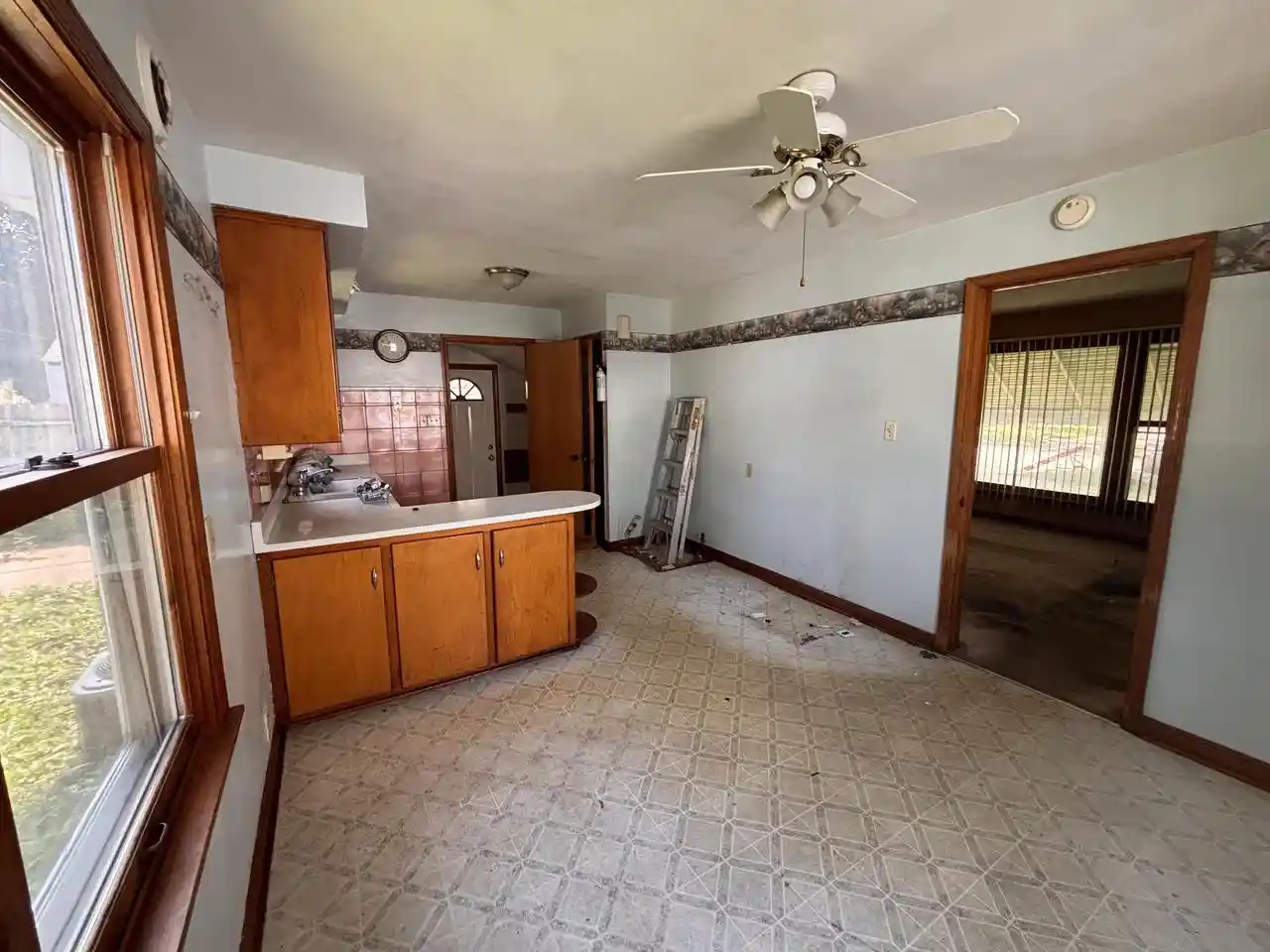 Photo 3 of Single family home for sale at 3464 S Kansas Ave, Milwaukee, WI 53207 | MLS# 1979504 | Listing updated on 2026-09-09
