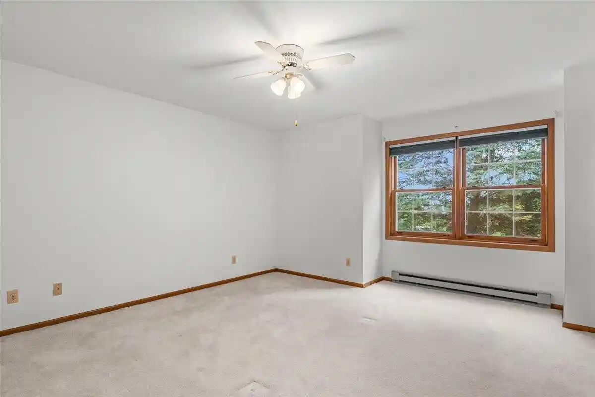 Photo 4 of Condo for sale at 621 Barrington Ct #D, West Bend, WI 53095 | MLS# 1979506 | Listing updated on 2026-10-08