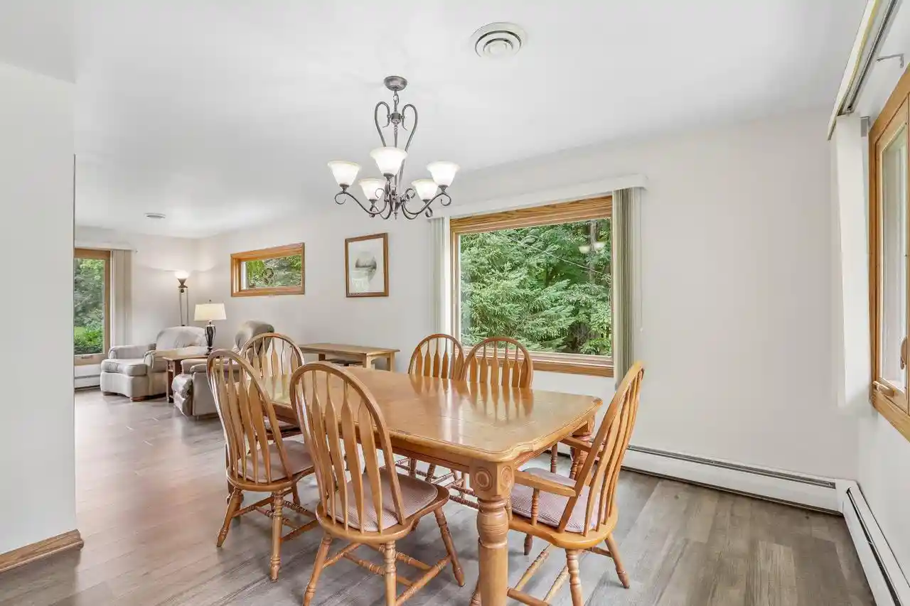 Photo 3 of Single family home for sale at 885 Tara Hl W, Hartford, WI 53027 | MLS# 1979509 | Listing updated on 2026-09-12