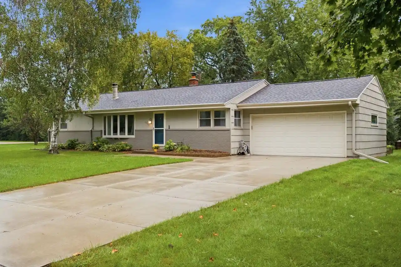 Photo 1 of Single family home for sale at 240 Prospect Dr, Brookfield, WI 53005 | MLS# 1979510 | Listing updated on 2026-09-24