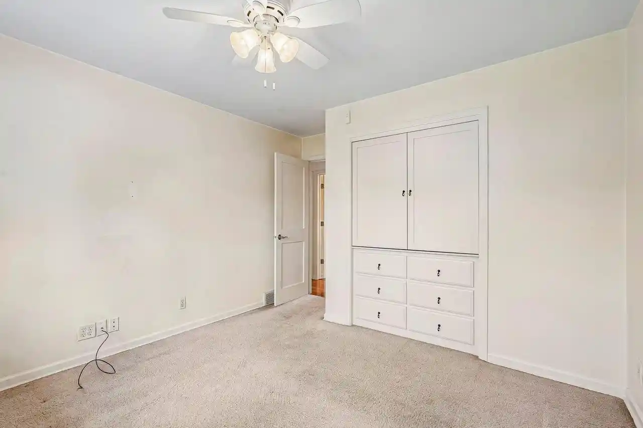 Photo 3 of Single family home for sale at W170n9364 Woodlawn Dr, Menomonee Falls, WI 53051 | MLS# 1979503 | Listing updated on 2026-09-10