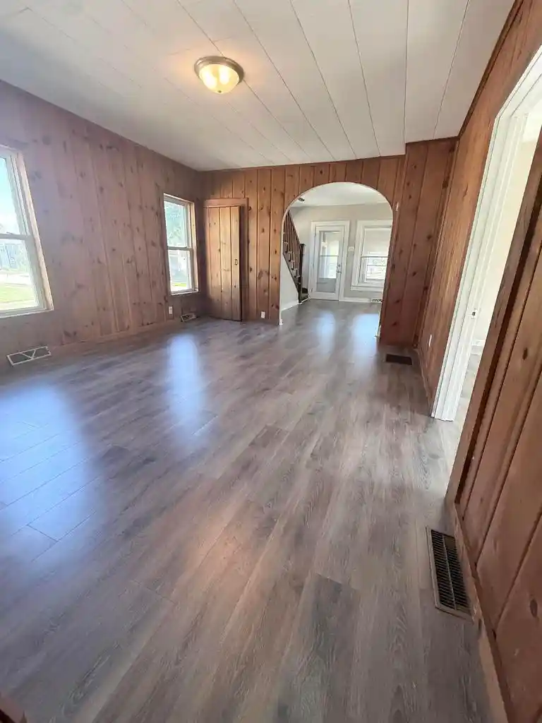 Photo 3 of Single family home for sale at 615 Superior Ave, Oconto, WI 54153 | MLS# 50332236 | Listing updated on 2026-09-17
