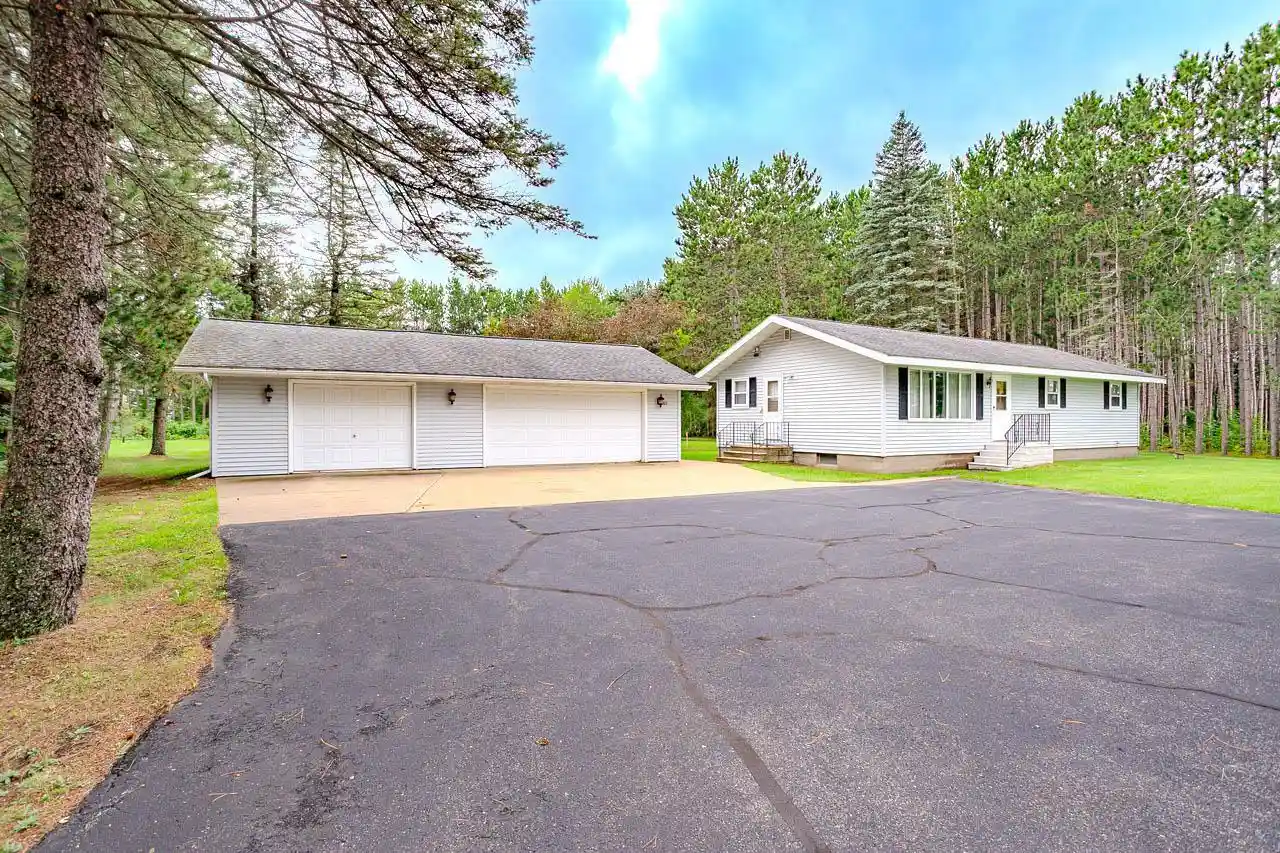 Photo 1 of Single family home for sale at 1781 County Rd Xx, Mosinee, WI 54455 | MLS# 22604411 | Listing updated on 2026-09-10