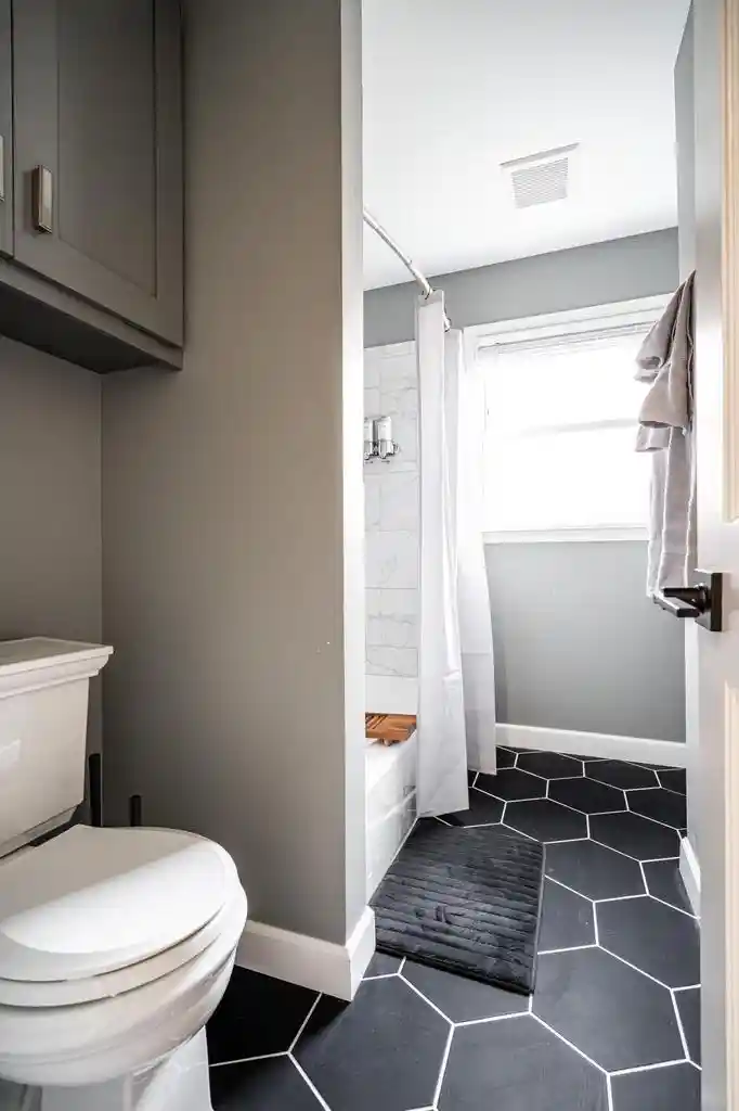 Photo 3 of Single family home for sale at 4119 S 5th Street, Milwaukee, WI 53207 | MLS# 1979521 | Listing updated on 2026-09-11