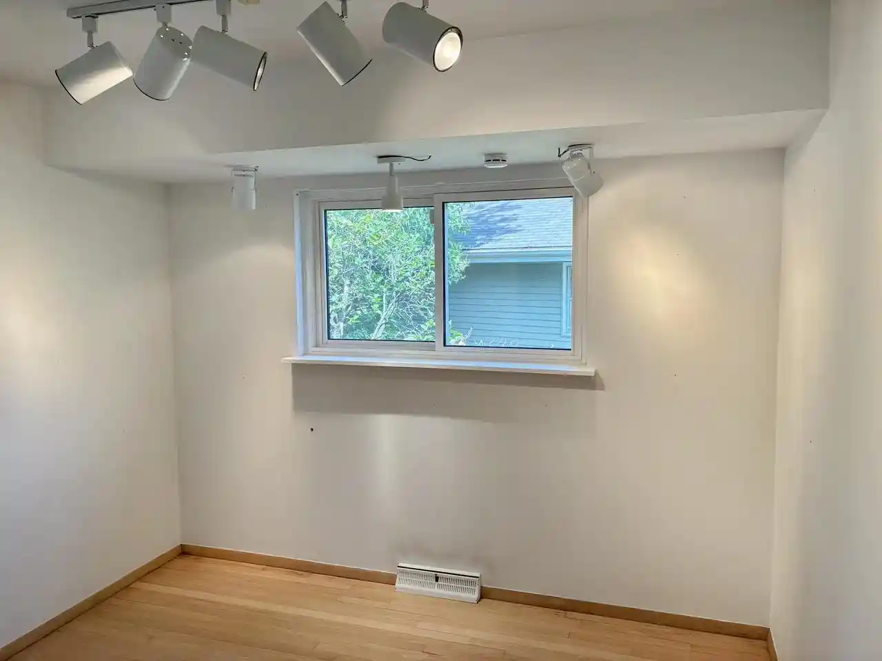 Photo 4 of Single family home for sale at 6500 N 60th Street, Milwaukee, WI 53223 | MLS# 1979520 | Listing updated on 2026-10-13