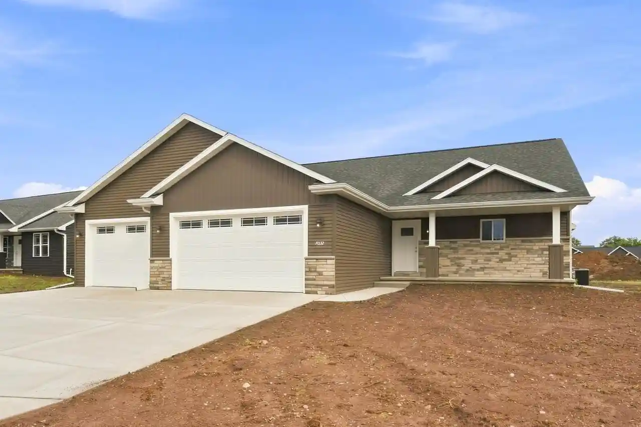 Single family home for sale at W7032 Jaclyn Ln, Greenville, WI 54942 | MLS# 50332257 | Listing updated on 2026-09-09