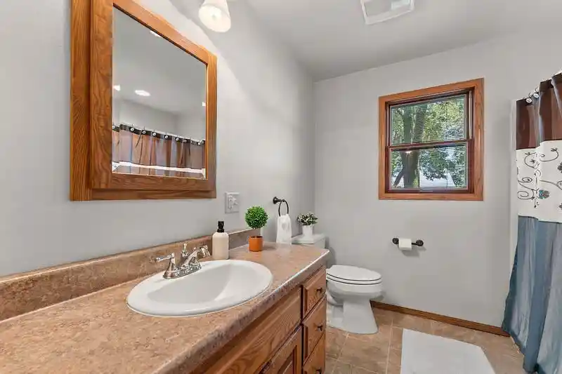 Photo 2 of Single family home for sale at 2319 N Viola St, Appleton, WI 54911 | MLS# 50332246 | Listing updated on 2026-09-14
