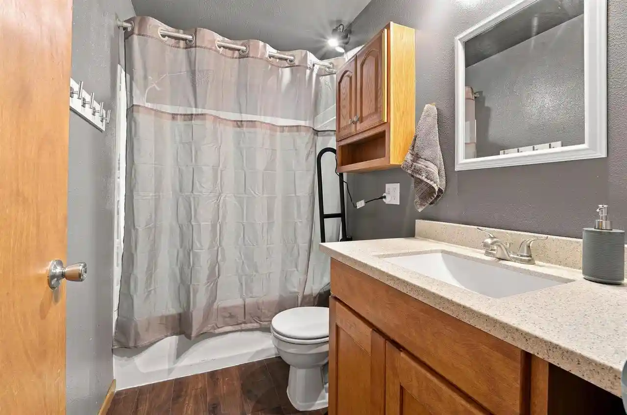 Photo 4 of Single family home for sale at 5 Armstrong Ct, Kaukauna, WI 54130 | MLS# 50332248 | Listing updated on 2026-09-19