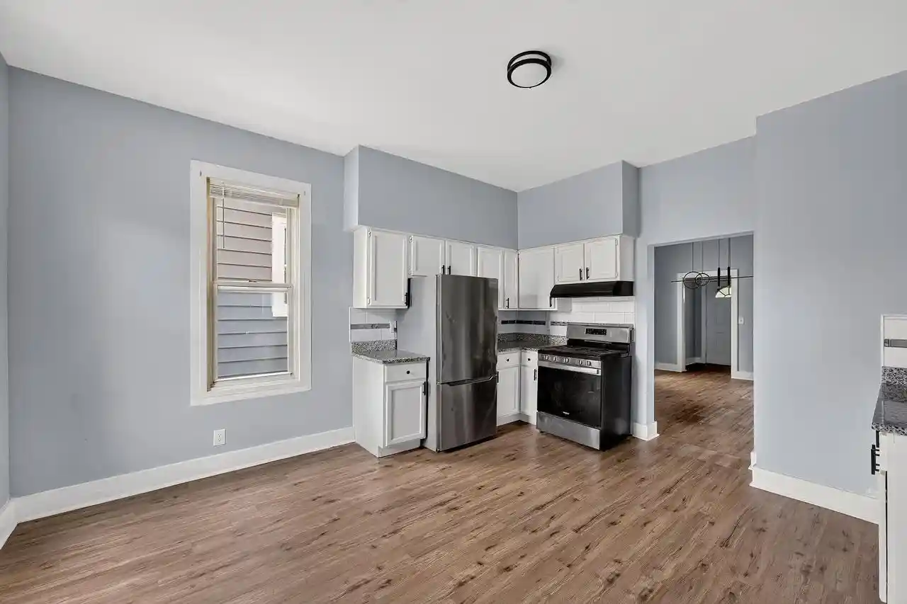 Photo 3 of Single family home for sale at 216 W Center St, Milwaukee, WI 53212 | MLS# 1979526 | Listing updated on 2026-10-05