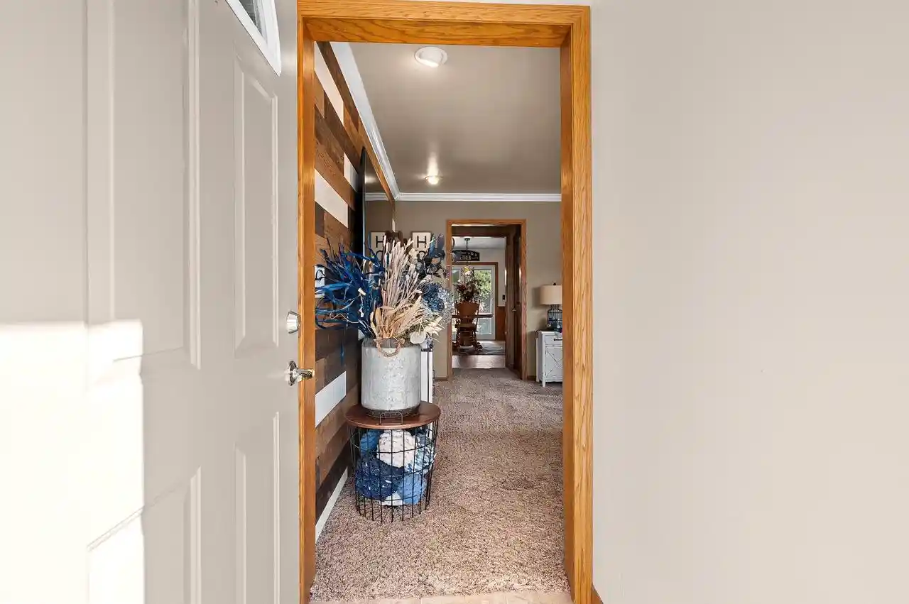 Photo 3 of Single family home for sale at 1710 Viebahn St, Manitowoc, WI 54220 | MLS# 1979529 | Listing updated on 2026-10-05