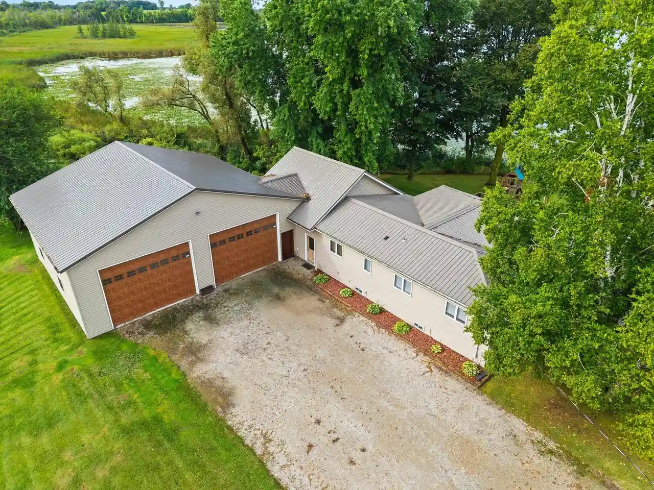 Photo 1 of Single family home for sale at W4105 Lake Rd, Bonduel, WI 54107 | MLS# 50332232 | Listing updated on 2026-09-21