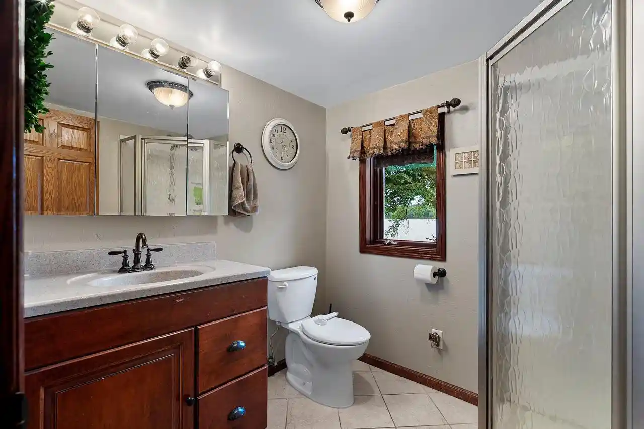 Photo 4 of Single family home for sale at W4105 Lake Rd, Bonduel, WI 54107 | MLS# 50332232 | Listing updated on 2026-09-21