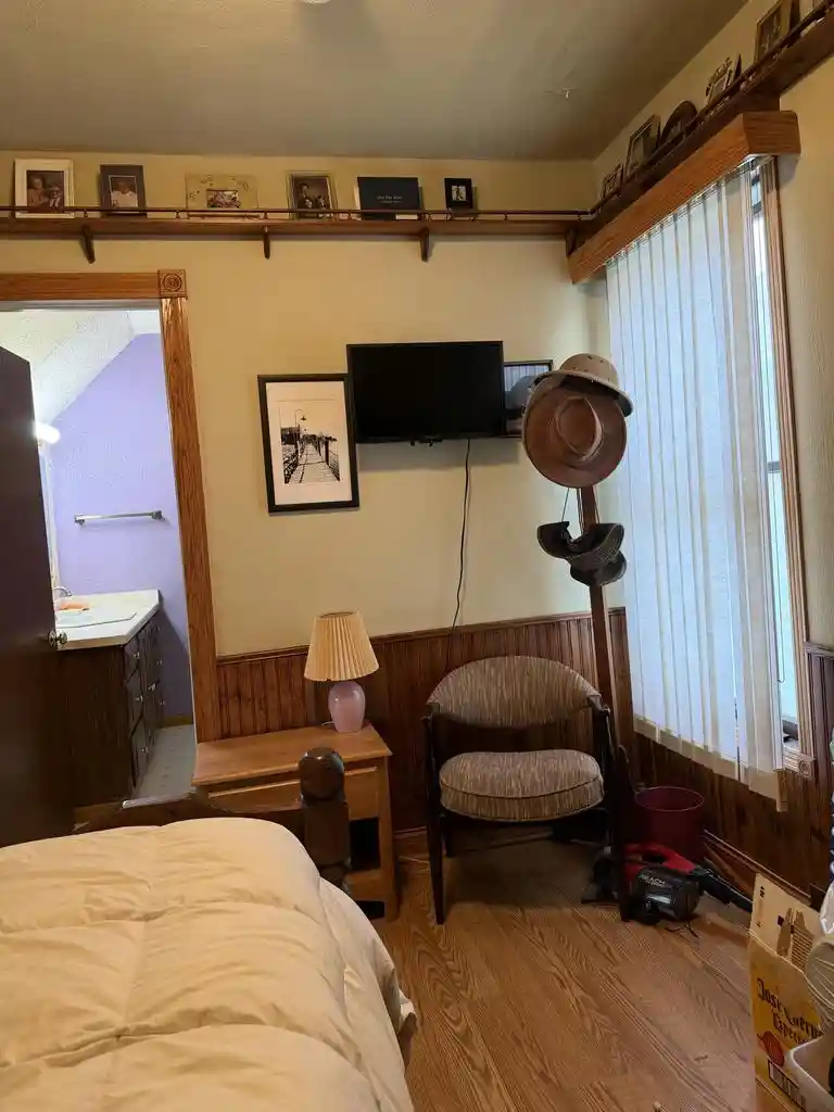 Photo 3 of Single family home for sale at 2018 Jackson St, Two Rivers, WI 54241 | MLS# 1979538 | Listing updated on 2026-09-21