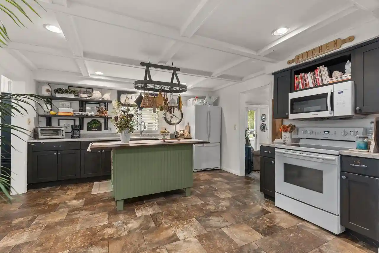 Photo 51 of Single family home for sale at W7712 Railroad St, Shiocton, WI 54170 | MLS# 50332268 | Listing updated on 2026-09-10
