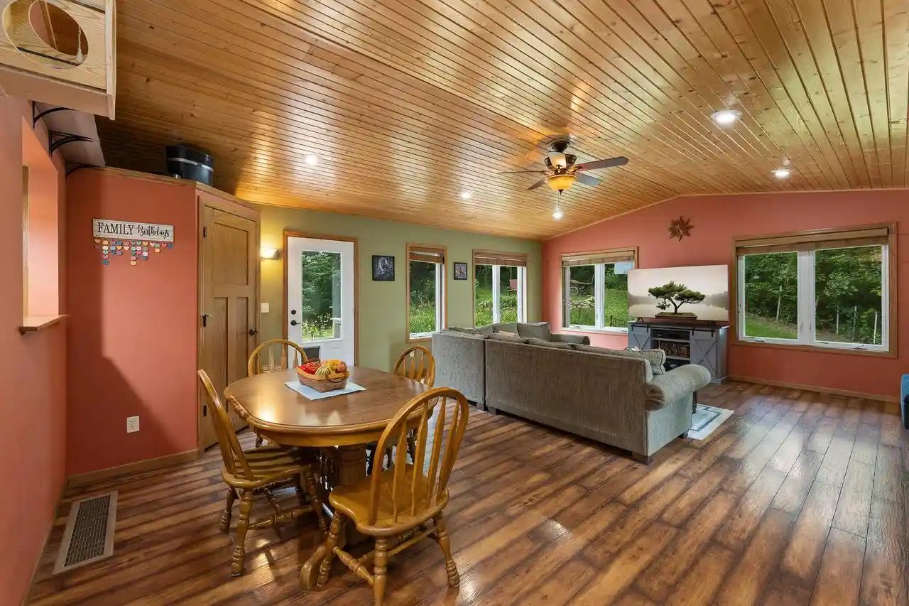Photo 3 of Sale Pending at W5861 Mahlum Rd, Holmen, WI 54636 | MLS# 1979547 | Listing updated on 2026-09-20