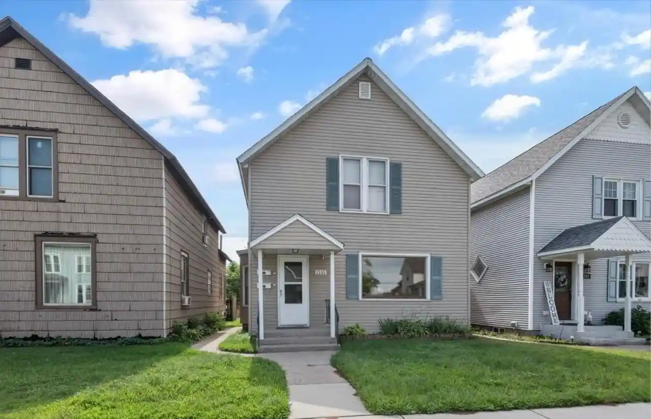 Photo 1 of Multi family home for sale at 1345 Merryman St, Marinette, WI 54143 | MLS# 50332270 | Listing updated on 2026-09-08