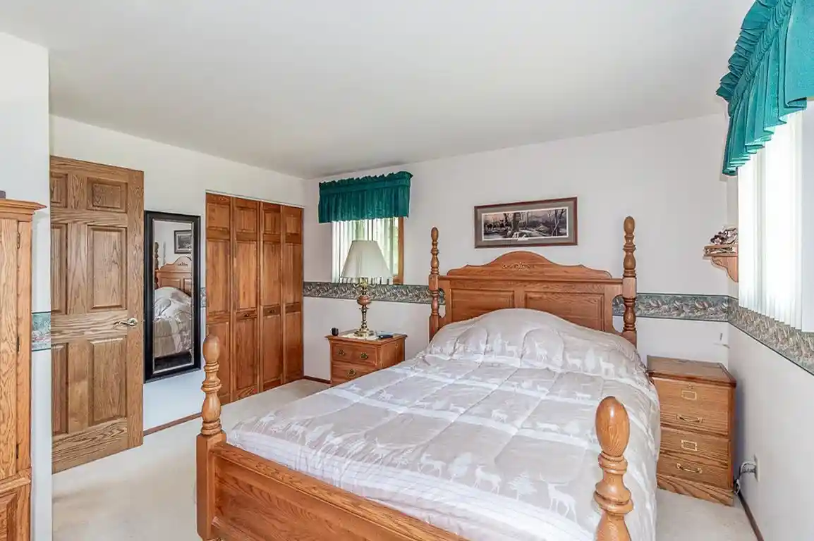Photo 2 of Single family home for sale at 1903 Lawrence St, New London, WI 54961 | MLS# 50332271 | Listing updated on 2026-09-21