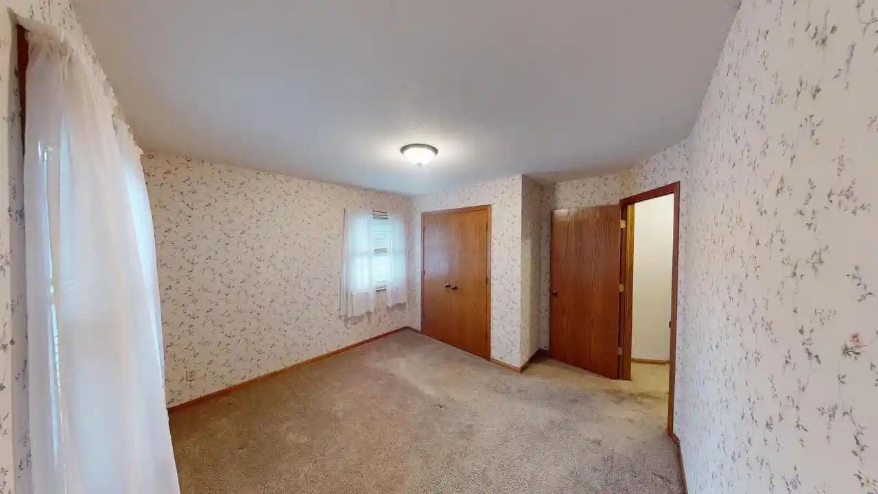 Photo 3 of Sale Pending at 724 Well St, Onalaska, WI 54650 | MLS# 1979554 | Listing updated on 2026-09-15