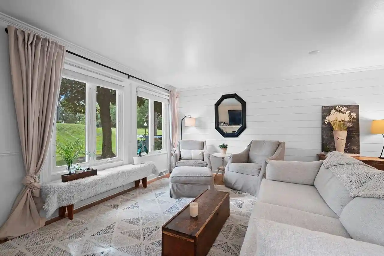 Photo 4 of Condo for sale at 33 Webster Hts Dr, Green Bay, WI 54301 | MLS# 50332277 | Listing updated on 2026-09-14