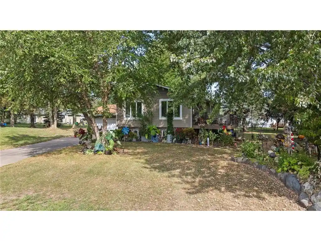 Photo 1 of Single family home for sale at 110 Pine Cir, Somerset, WI 54025 | MLS# 7130378 | Listing updated on 2026-09-12