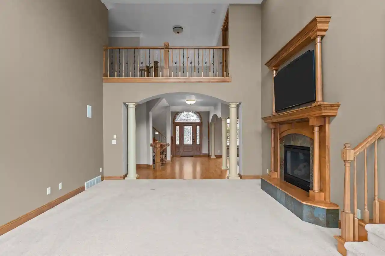 Photo 4 of Single family home for sale at 6709 N Gullwing Ct, Appleton, WI 54913 | MLS# 50332290 | Listing updated on 2026-09-09