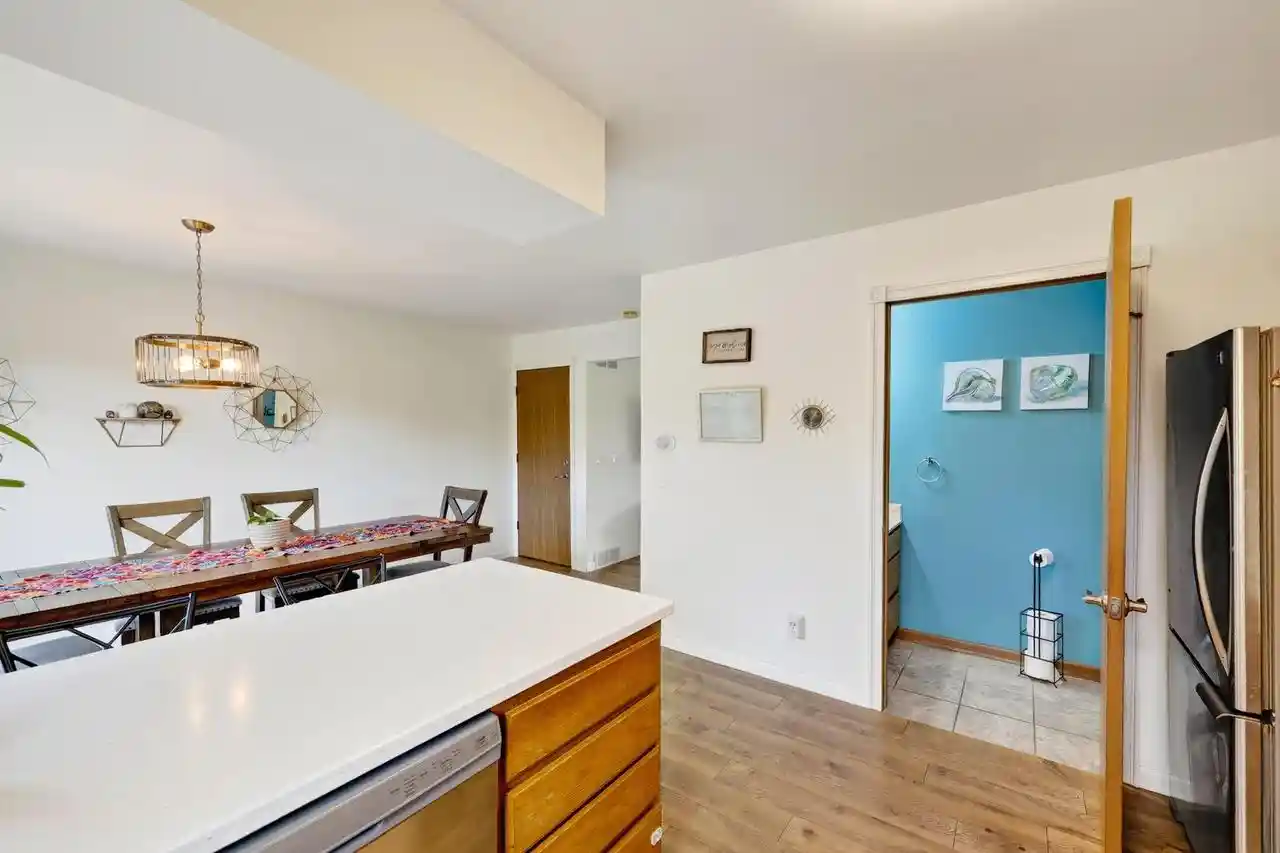 Listing Photo 4 - Condo for sale in building located at 913 N Clover Ln, Cottage Grove, WI 53527 - Unit #C