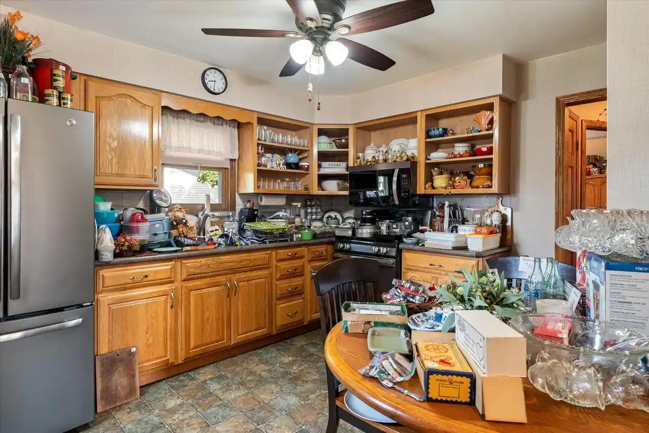 Photo 2 of Sale Pending at 2126 16th Street S St, La Crosse, WI 54601 | MLS# 1979576 | Listing updated on 2026-09-14