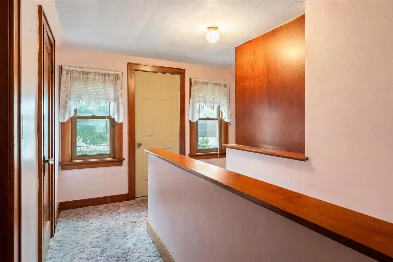 Photo 4 of Sale Pending at 2126 16th Street S St, La Crosse, WI 54601 | MLS# 1979576 | Listing updated on 2026-09-14