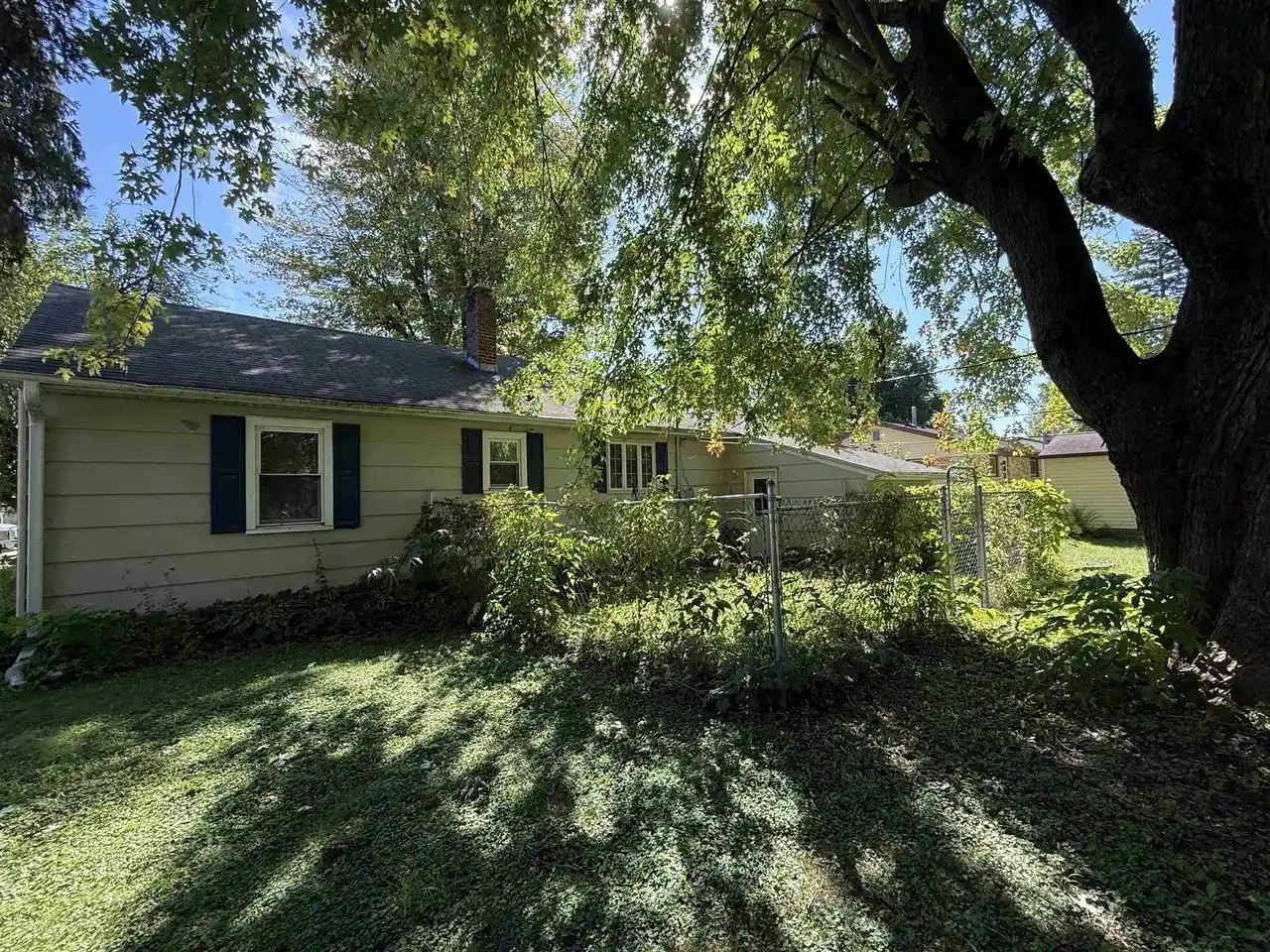 Photo 3 of Single family home for sale at 669 N Smalley St, Shawano, WI 54166 | MLS# 50332293 | Listing updated on 2026-09-14