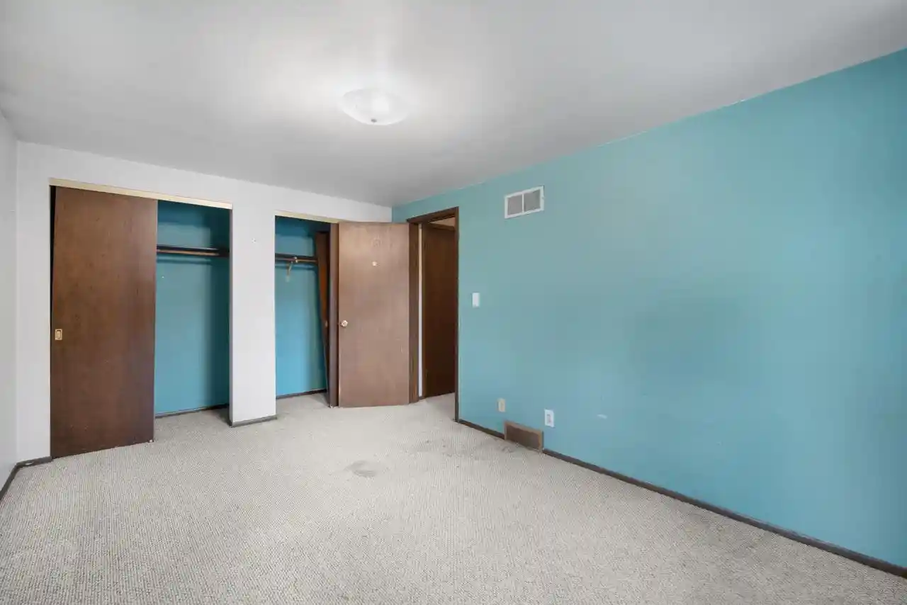 Photo 3 of Condo for sale at 6888 Enge Dr, West Bend, WI 53090 | MLS# 1979586 | Listing updated on 2026-09-08