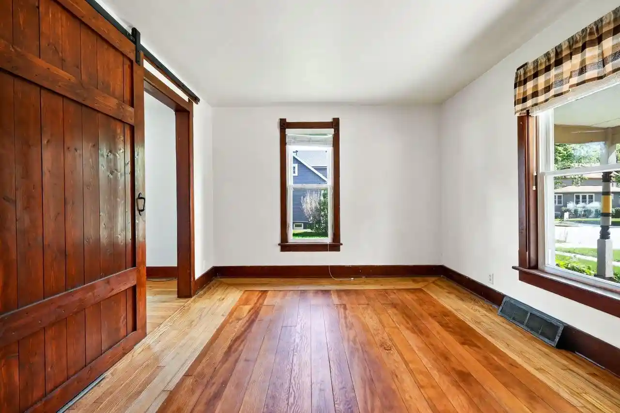 Photo 46 of Single family home for sale at 102 Water St, Evansville, WI 53536 | MLS# 2032213 | Listing updated on 2026-10-09