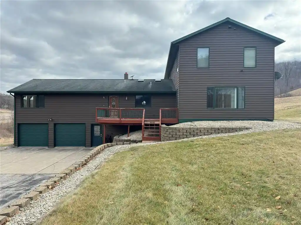 Photo 1 of Sale Pending at W1310 Earney Rd, Alma, WI 54610 | MLS# 1604945 | Listing updated on 2026-09-15