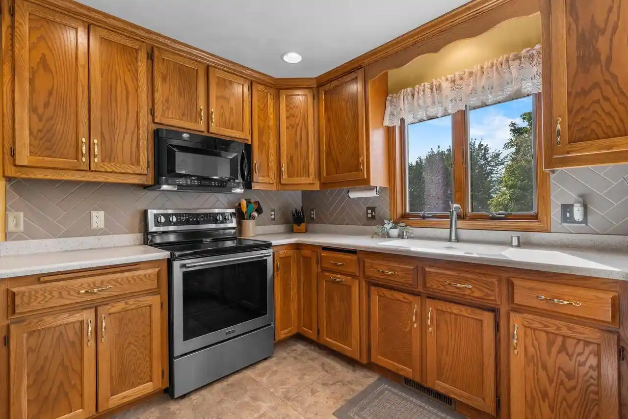 Photo 3 of Single family home for sale at N1937 Farrell Rd, Kaukauna, WI 54130 | MLS# 50332297 | Listing updated on 2026-09-11