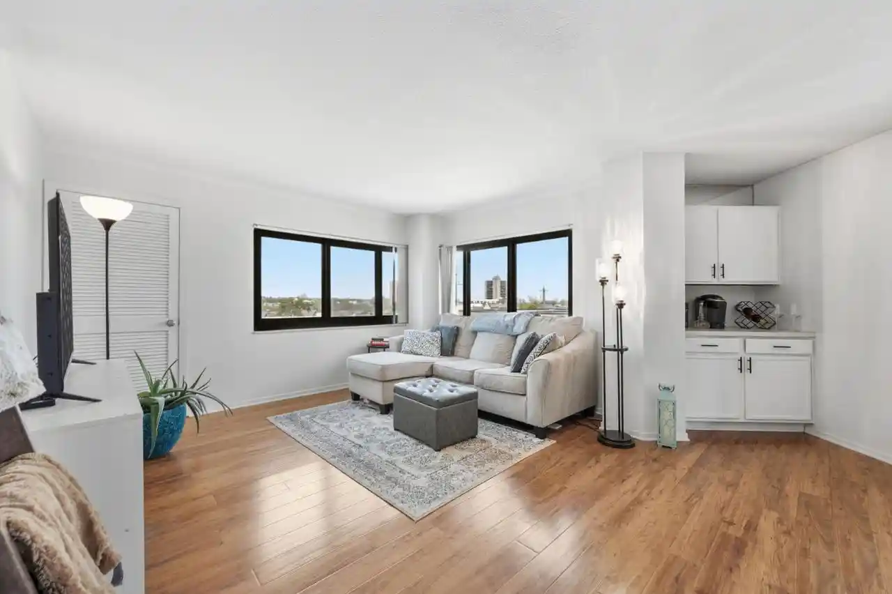 Photo 2 of Condo for sale at 1633 N Prospect Ave #5D, Milwaukee, WI 53202 | MLS# 1979592 | Listing updated on 2026-09-10