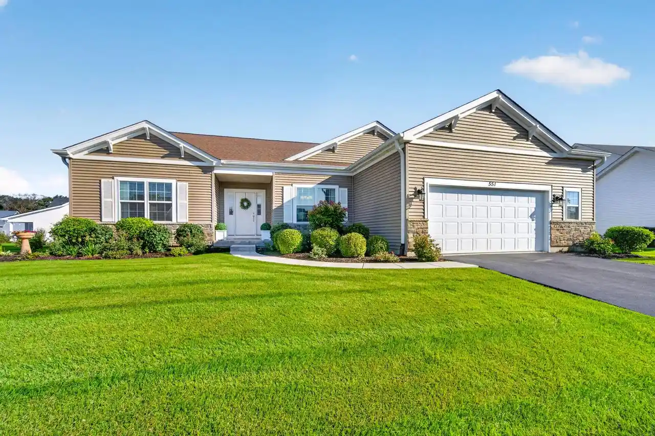 Photo 1 of Single family home for sale at 551 N Stone Ridge Dr, Lake Geneva, WI 53147 | MLS# 1979599 | Listing updated on 2026-09-15