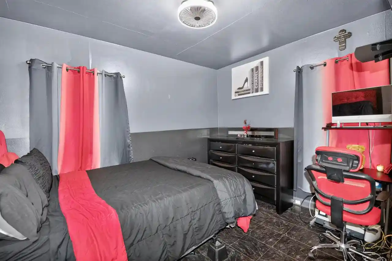 Photo 4 of Single family home for sale at 3286 N 60th Street, Milwaukee, WI 53216 | MLS# 1979597 | Listing updated on 2026-09-11