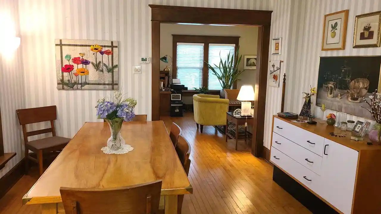 Photo 2 of Single family home for sale at 1125 S Jackson St, Green Bay, WI 54301 | MLS# 50332302 | Listing updated on 2026-09-12