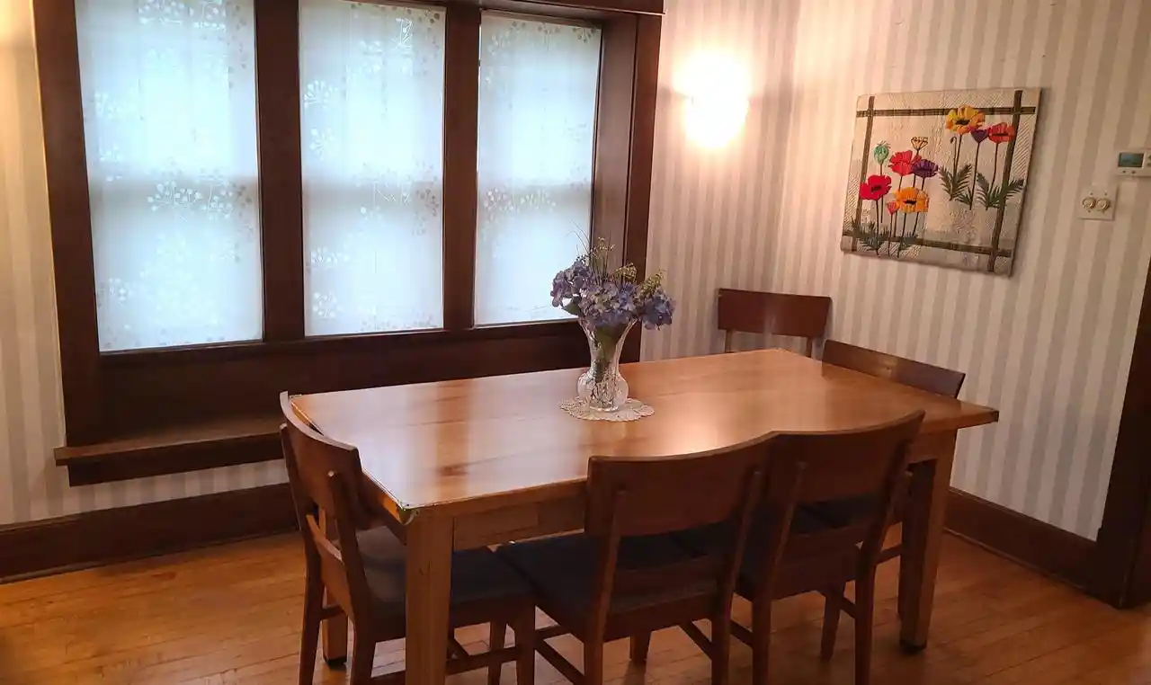 Photo 3 of Single family home for sale at 1125 S Jackson St, Green Bay, WI 54301 | MLS# 50332302 | Listing updated on 2026-09-12