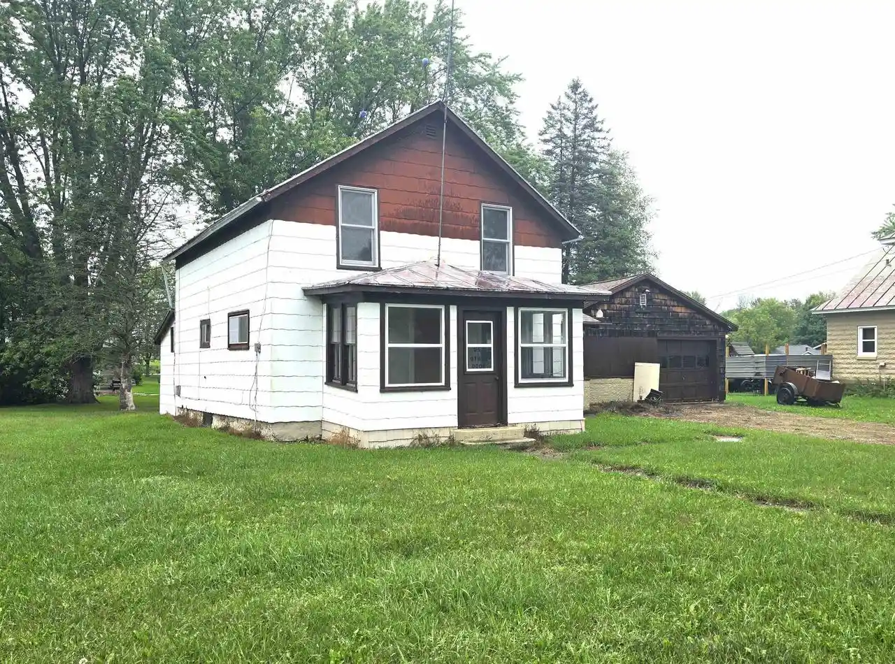 Single family home for sale at 528 W Main St, Lena, WI 54139 | MLS# 50332309