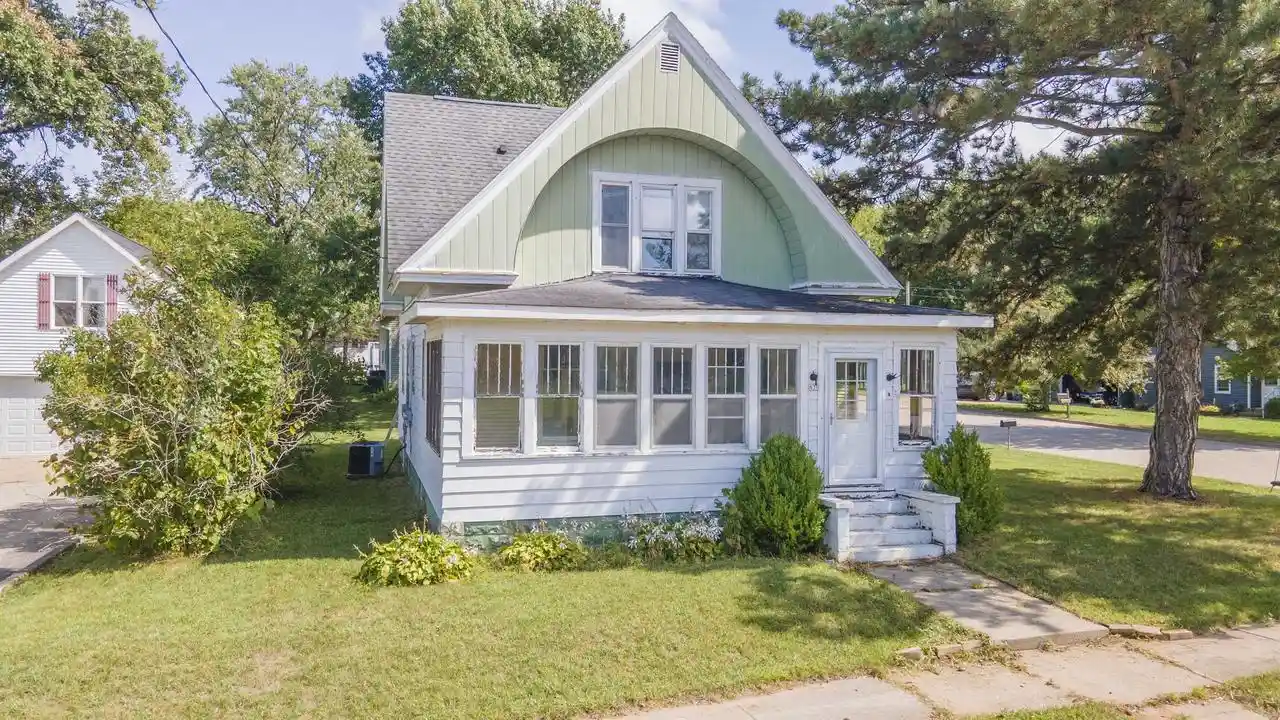 Photo 1 of Single family home for sale at 630 Mill St, Manawa, WI 54949 | MLS# 50332303 | Listing updated on 2026-09-23