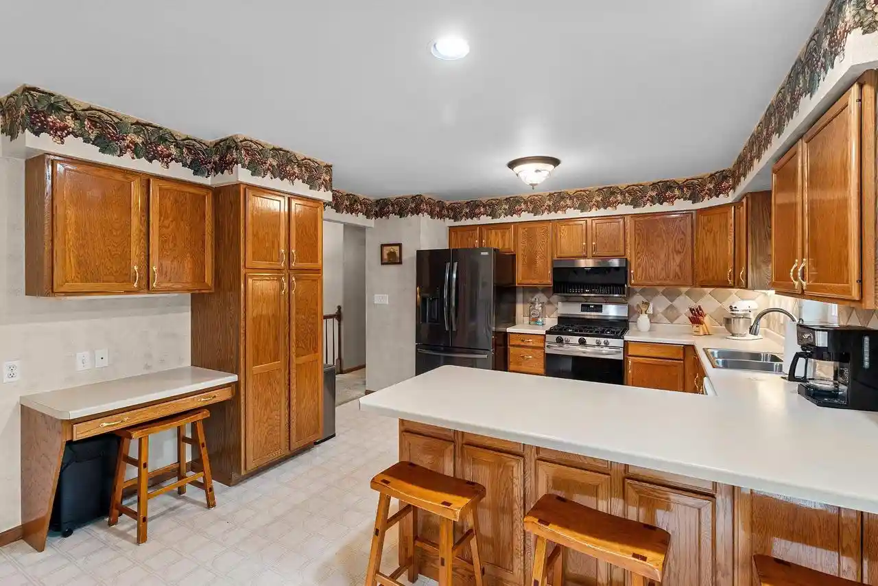 Photo 3 of Single family home for sale at W9322 Oakwood Dr, Hortonville, WI 54944 | MLS# 50332311 | Listing updated on 2026-09-13