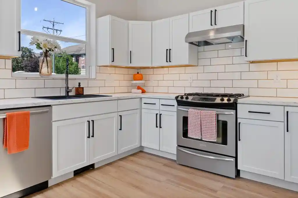 Photo 2 of Single family home for sale at 402 4th Street, De Pere, WI 54115 | MLS# 50332307 | Listing updated on 2026-10-05