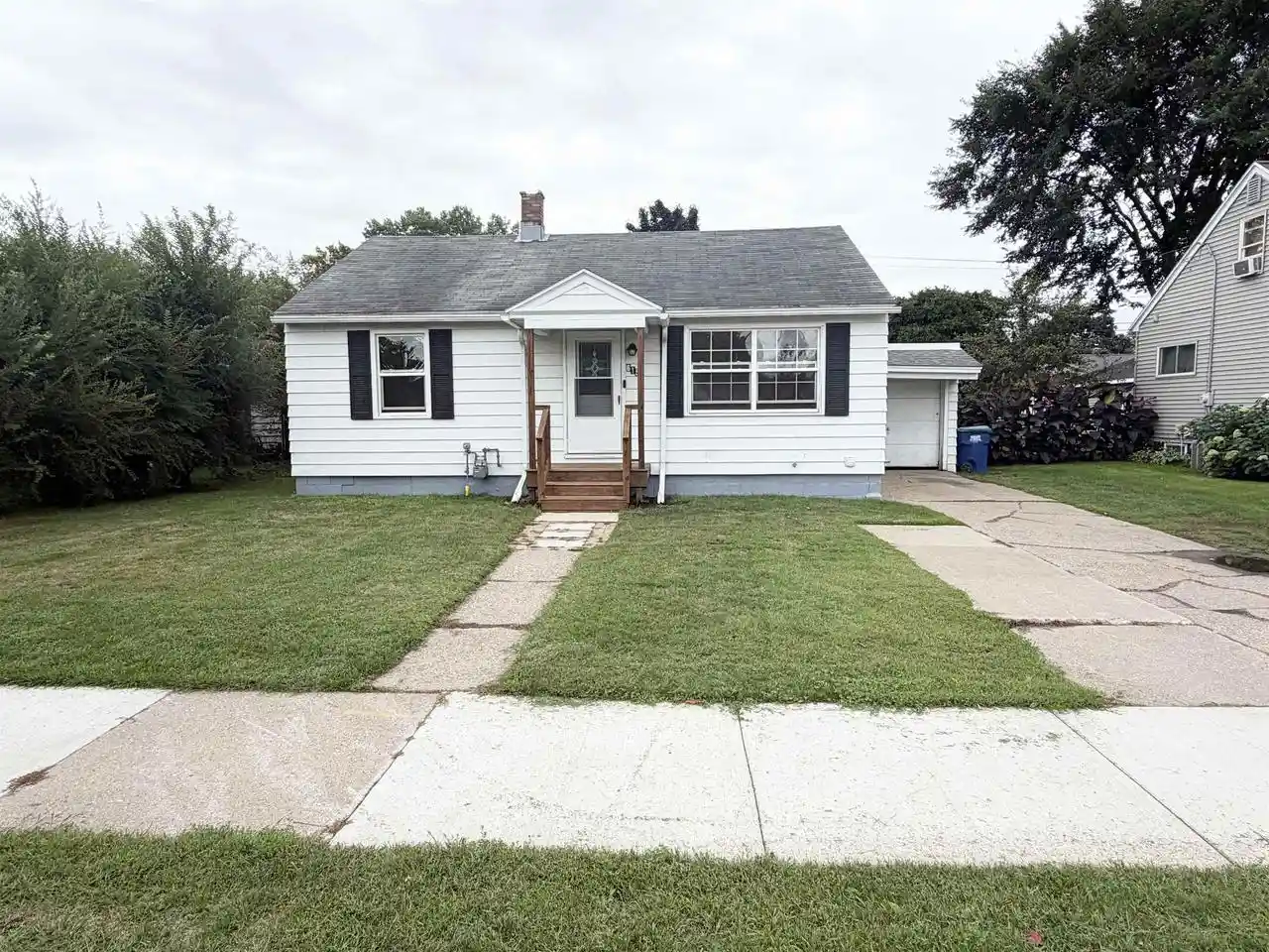 Photo 1 of Single family home for sale at 615 N 10th Avenue, Wausau, WI 54401 | MLS# 22604427 | Listing updated on 2026-09-22