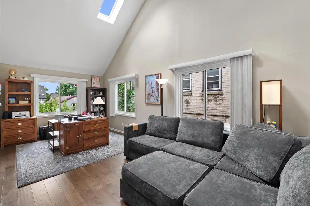 Photo 3 of Condo for sale at 1523 N Marshall St, Milwaukee, WI 53202 | MLS# 1979616 | Listing updated on 2026-09-17