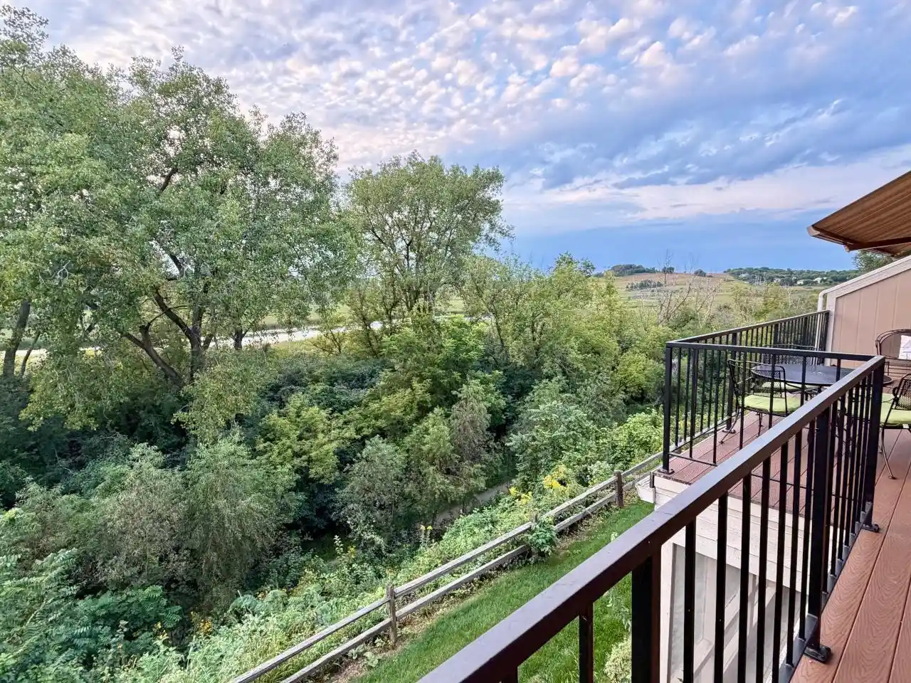 Photo 1 of Sale Pending at 3404 Valley Crk Cir, Middleton, WI 53562 | MLS# 2032229 | Listing updated on 2026-09-14