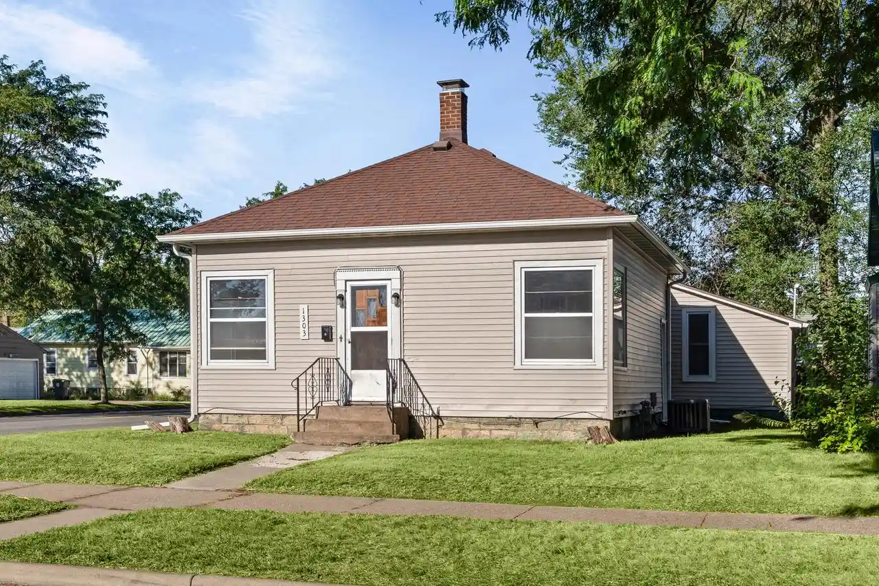Single family home for sale at 1303 Kane St, La Crosse, WI 54603 | MLS# 1979622