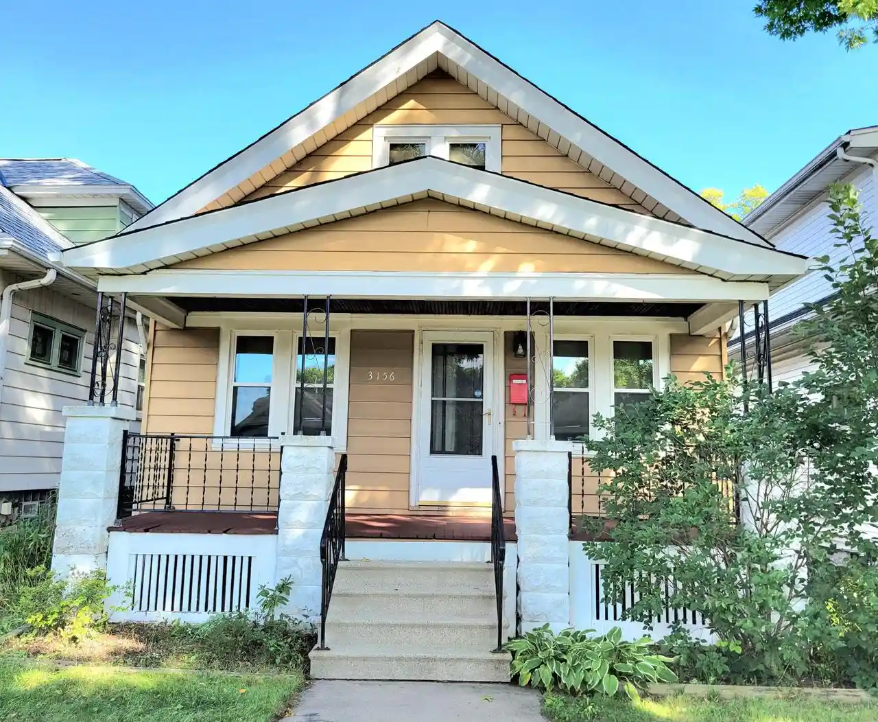 Photo 1 of Single family home for sale at 3156 S California St, Milwaukee, WI 53207 | MLS# 1979628 | Listing updated on 2026-09-15
