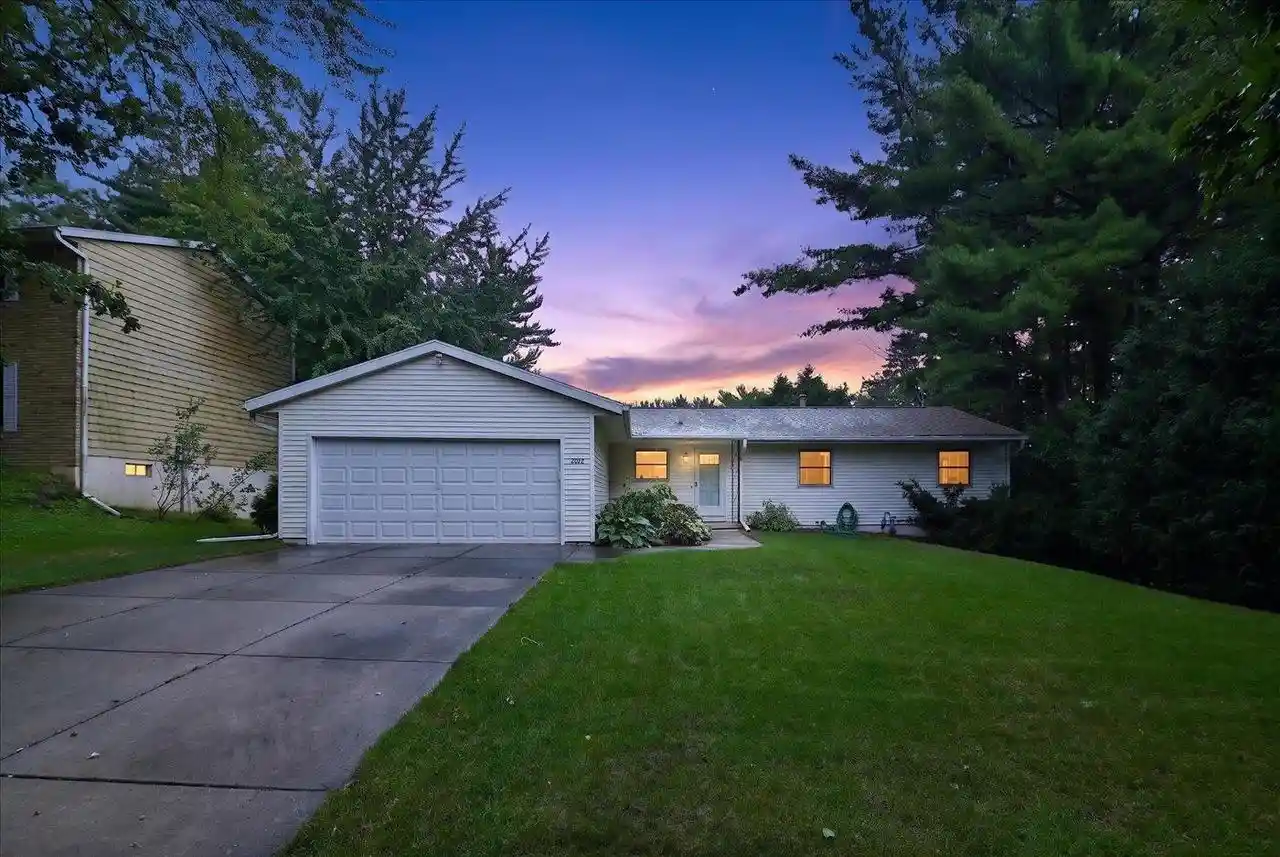 Photo 1 of Single family home for sale at 2622 Homestead Rd, Madison, WI 53711 | MLS# 2032234 | Listing updated on 2026-09-12