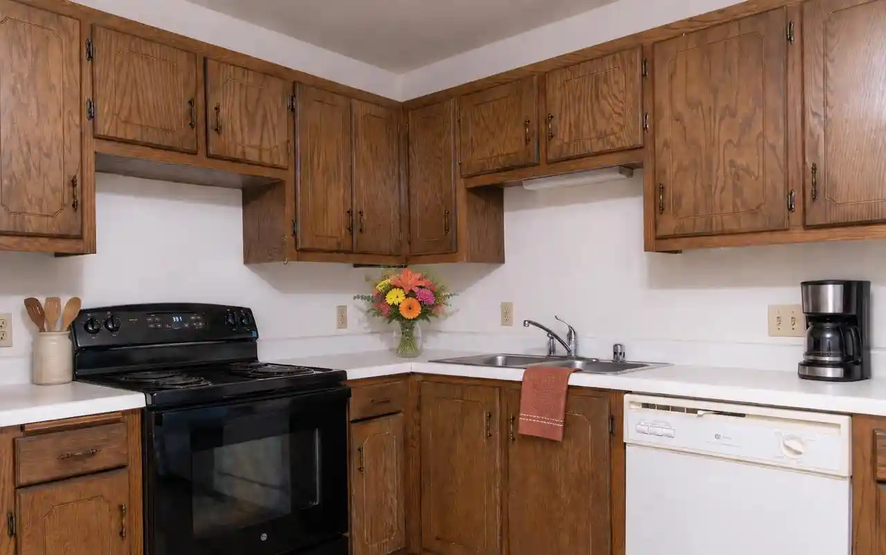 Photo 3 of Condo for sale at 320 E Pleasant St #106, Oconomowoc, WI 53066 | MLS# 1979640 | Listing updated on 2026-09-20